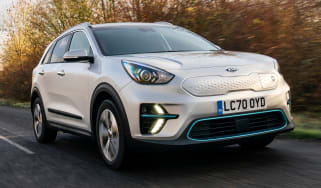 Kia e-Niro Mid Range - front